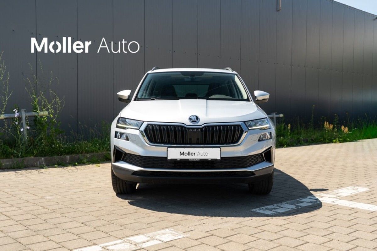 Škoda Karoq 2022, photo 2/23