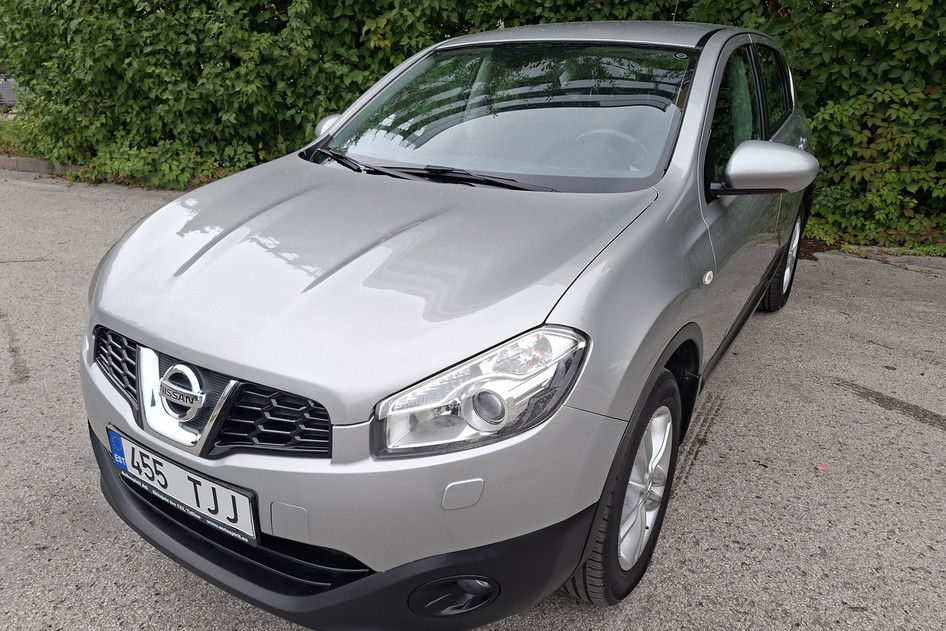 Nissan Qashqai, 2011, 2.0, 104 kW, бензин, автомат, передний привод