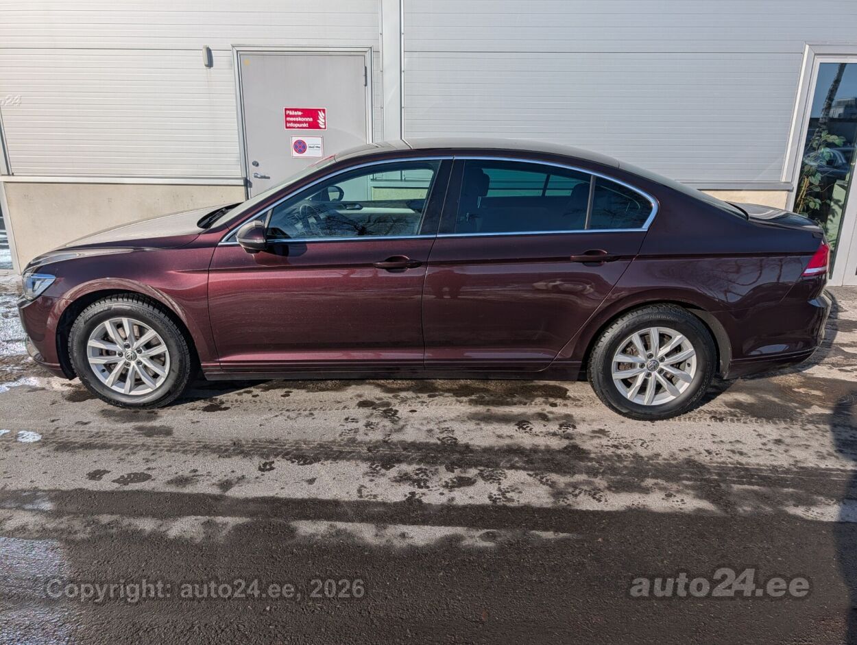 Volkswagen Passat 2017, photo 6/18