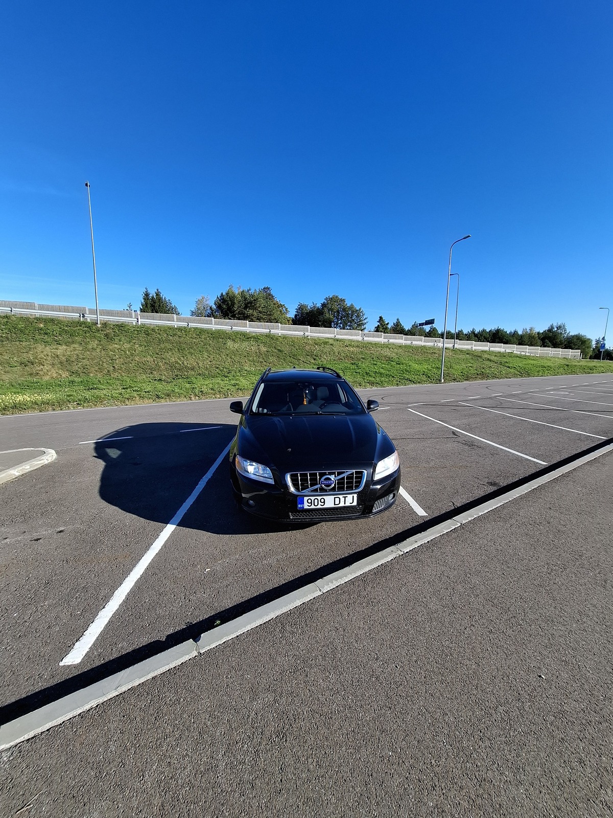 Volvo V70 2011, kuva 3/11
