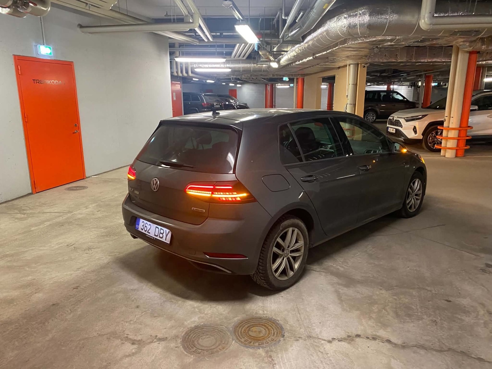 Volkswagen Golf 2019, kuva 6/9
