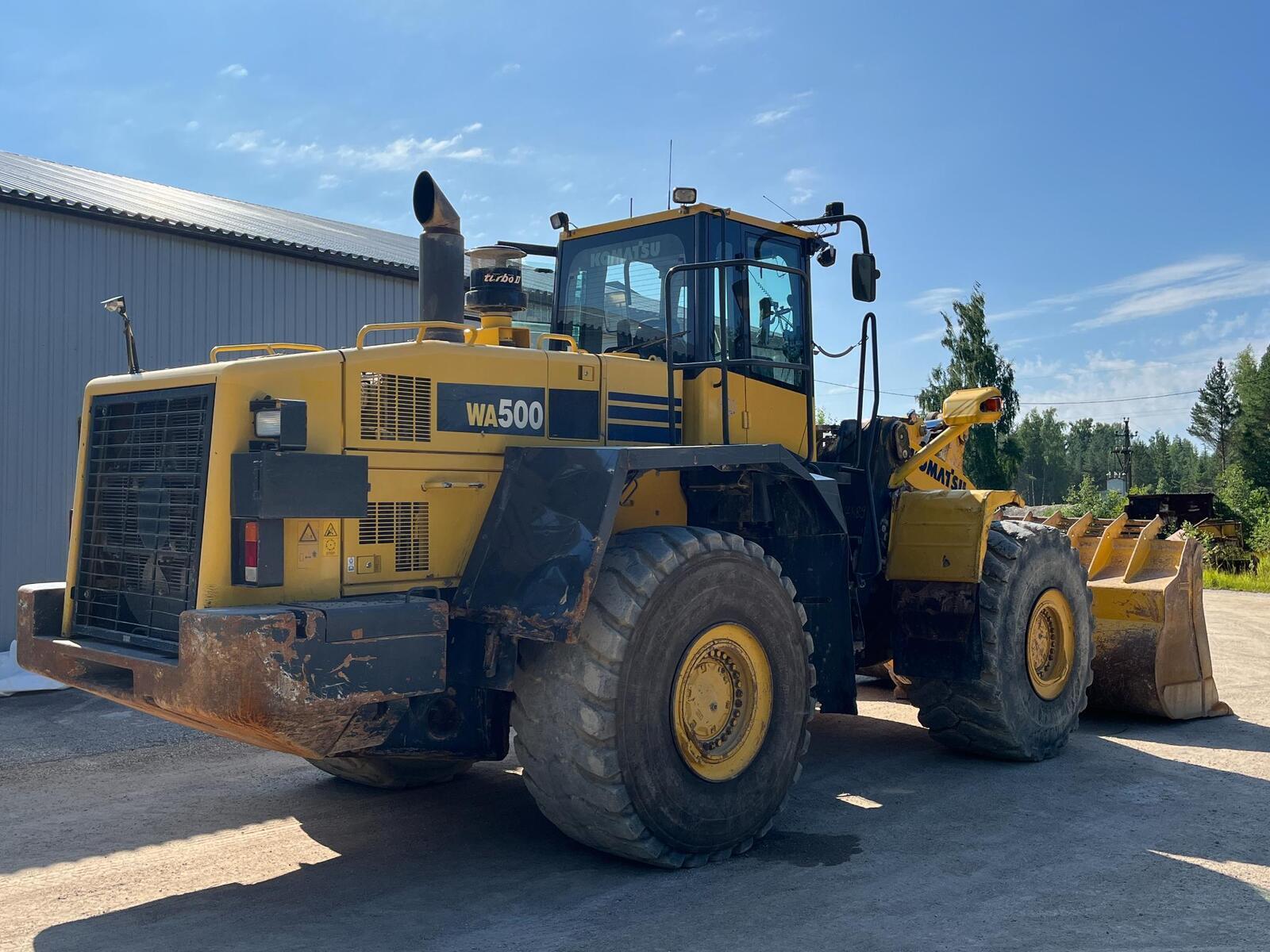 Komatsu WA500-6, photo 4/28