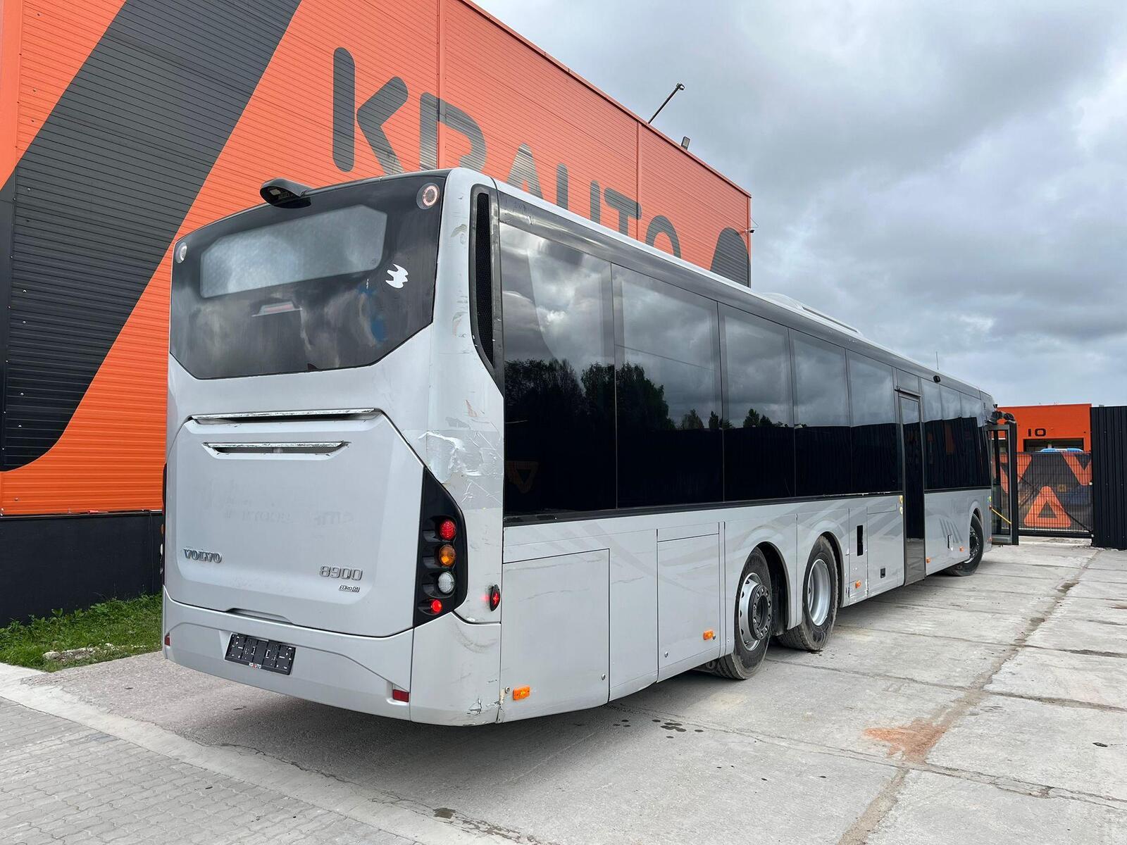 Volvo B8R 8900 LE 6x2*4 2017, photo 7/27
