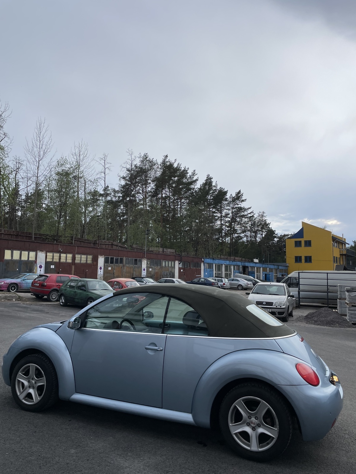 Volkswagen New Beetle 2005, photo 6/26