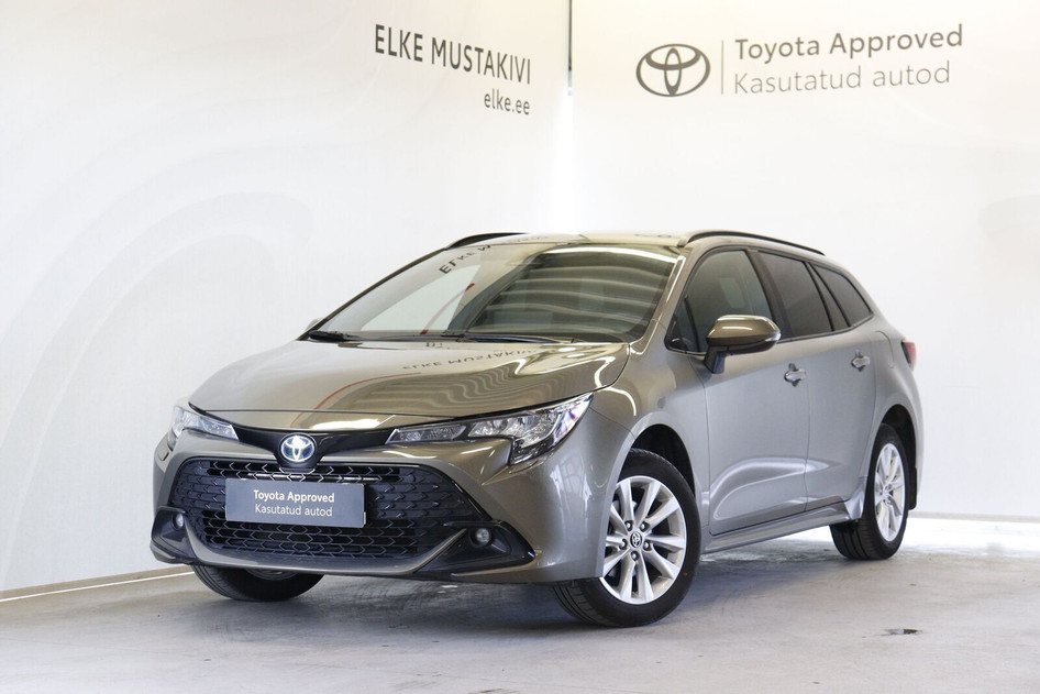 Toyota Corolla, 2024, 1.8, 72 kW, hybrid (petrol/electric), automatic, front-wheel drive