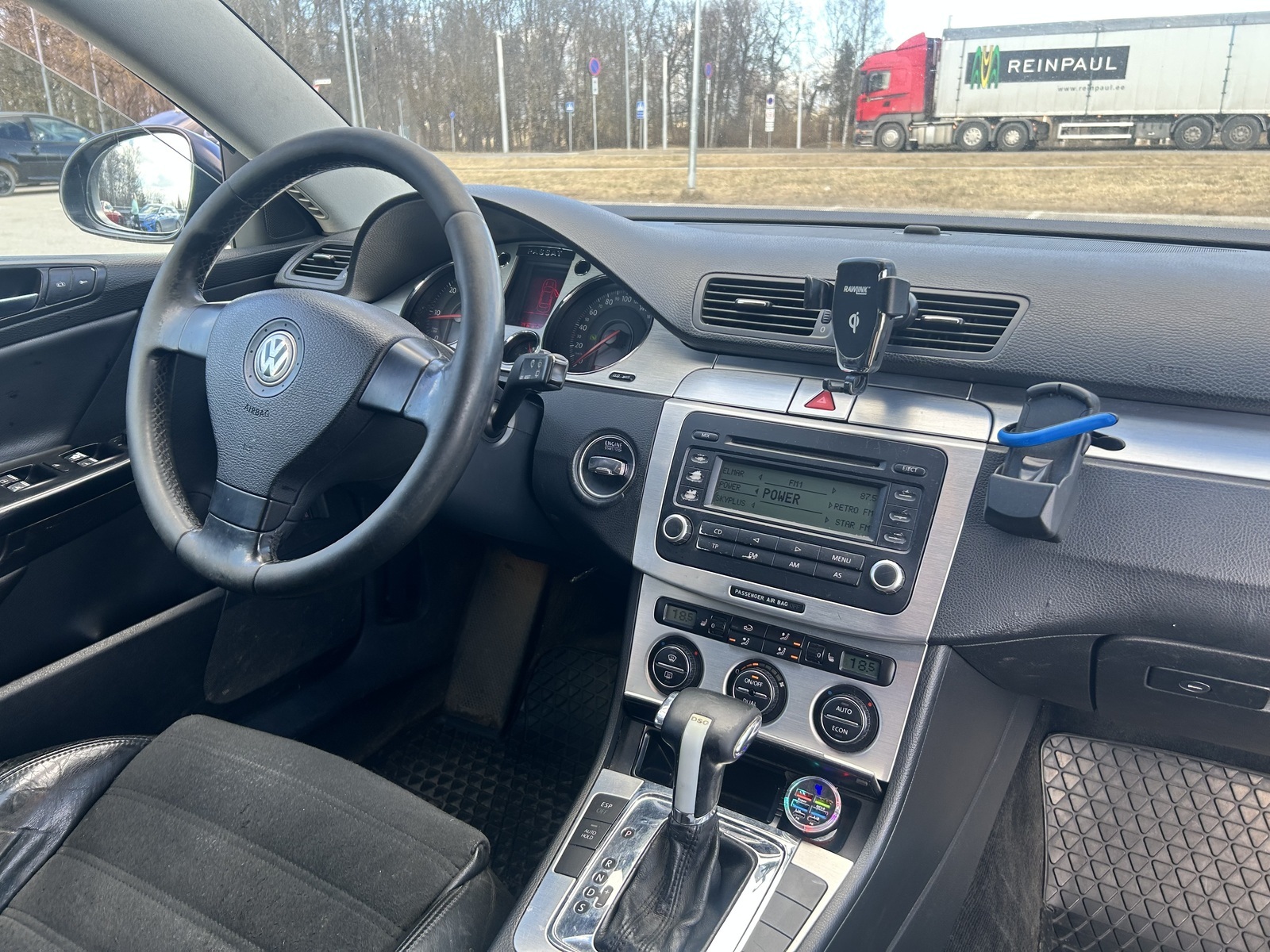 Volkswagen Passat 2006, photo 6/10