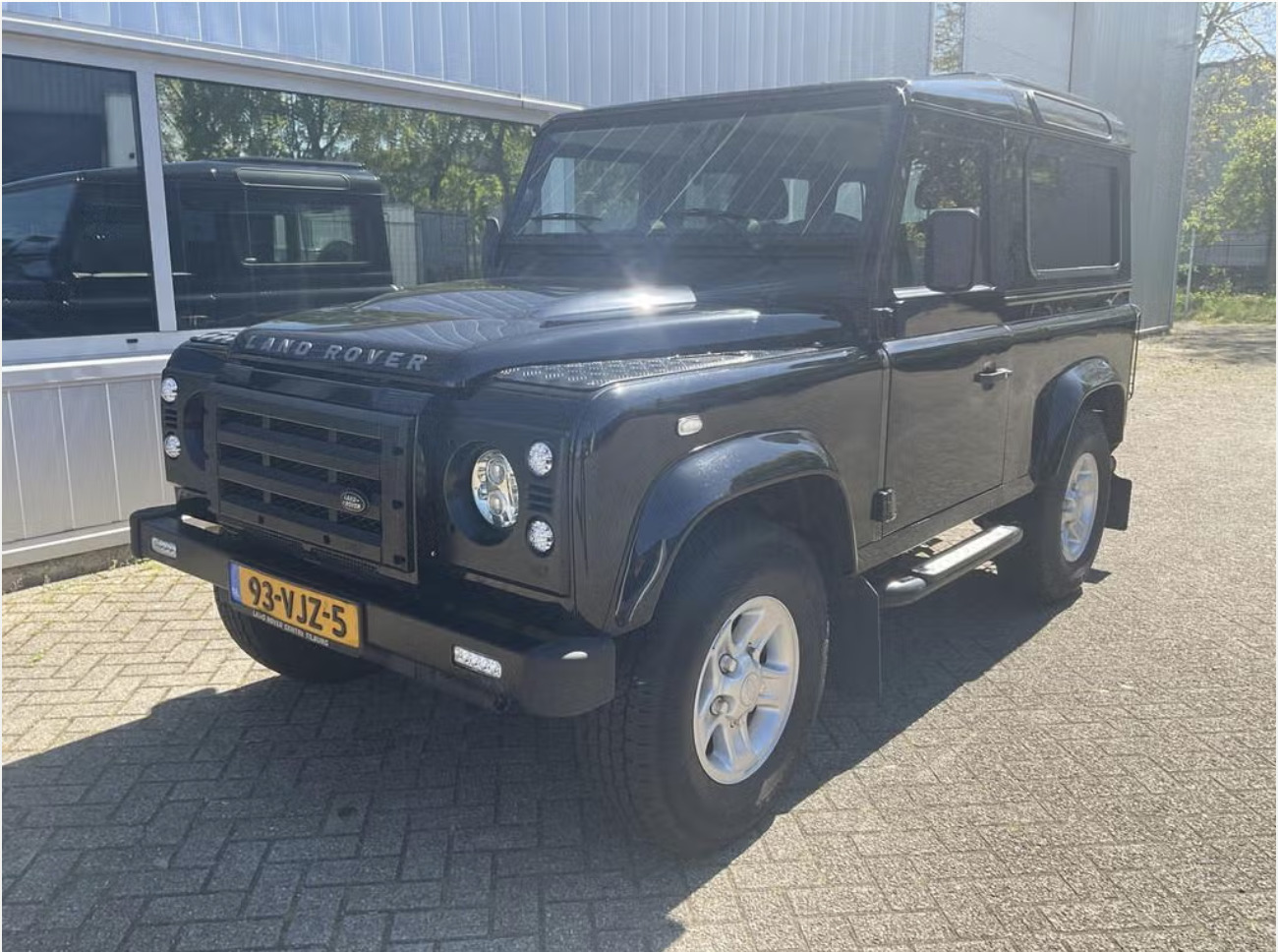 Land Rover Defender 2007, kuva 2/13