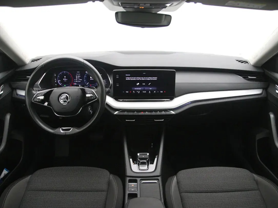 Škoda Octavia 2022, photo 2/33