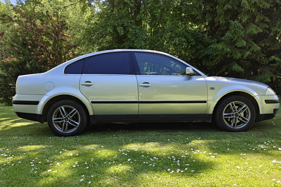 Volkswagen Passat, 2002, 2.0, 85 kW, бензин, механическая, полный привод