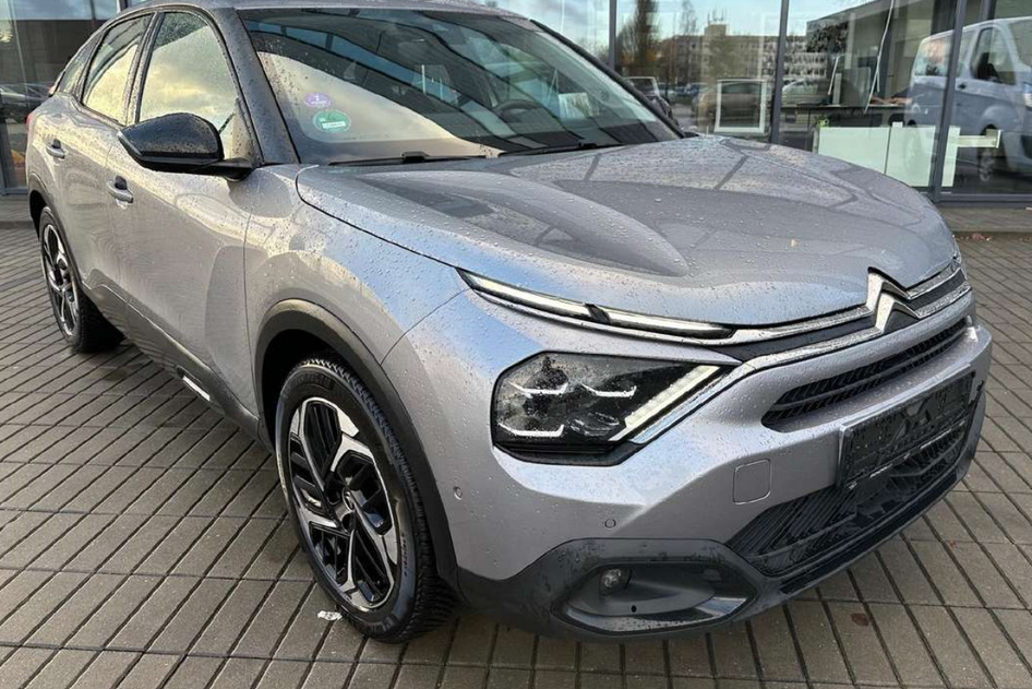 Citroën C4, 2021, 1.2, 96 kW, bensiin, manuaal, esivedu