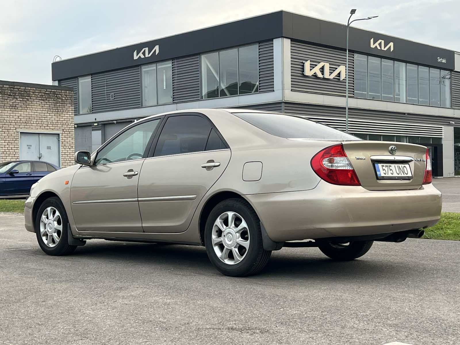 Toyota Camry 2003, kuva 6/10