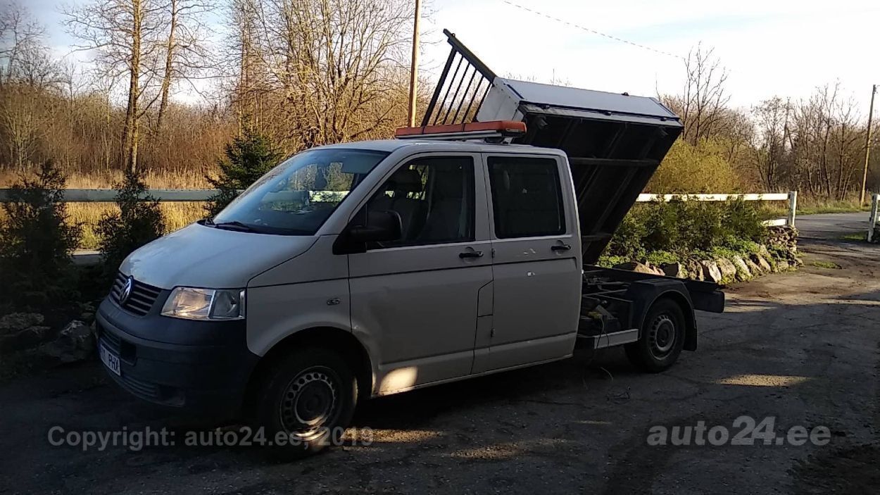 Volkswagen T5 Transporter 2009, photo 2/6