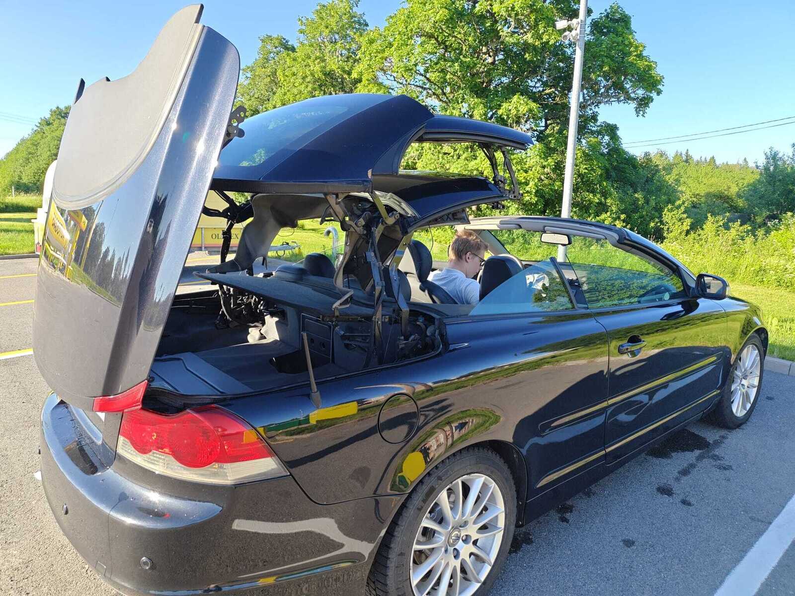 Volvo C70 2008, photo 5/9