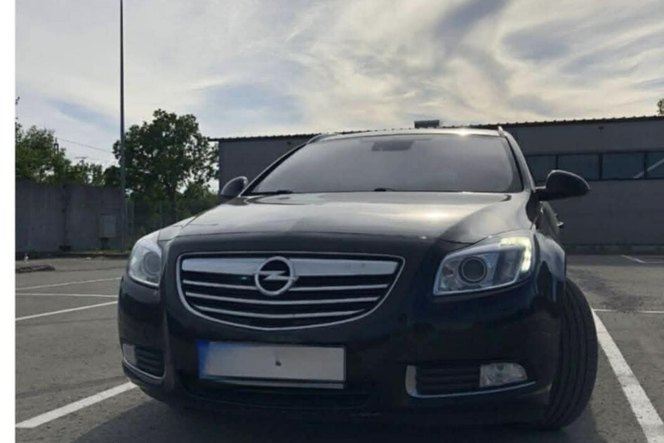 Opel Insignia, 2011, 2.0, 118 kW, diesel, automatic, front-wheel drive