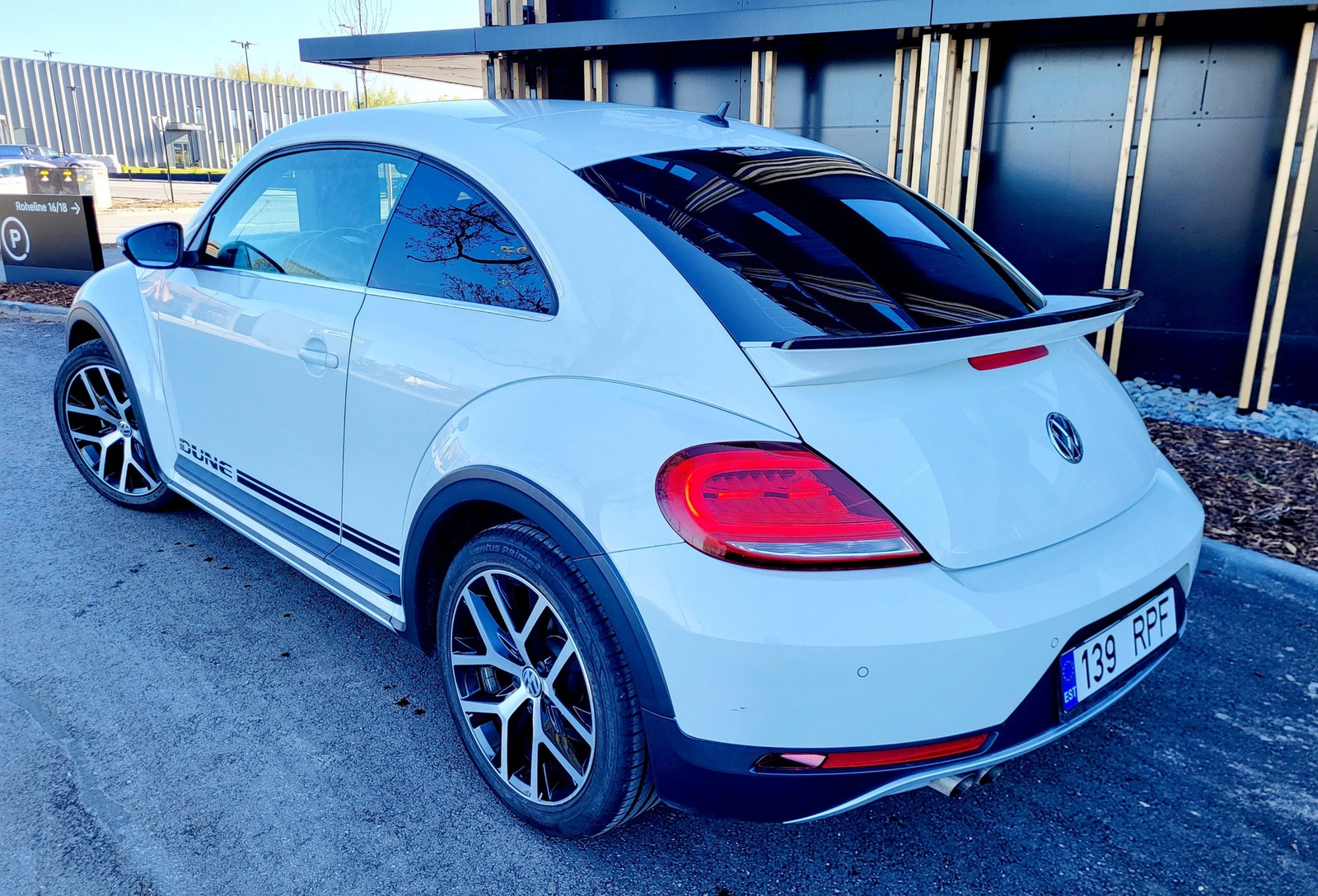 Volkswagen Beetle 2017, kuva 3/10