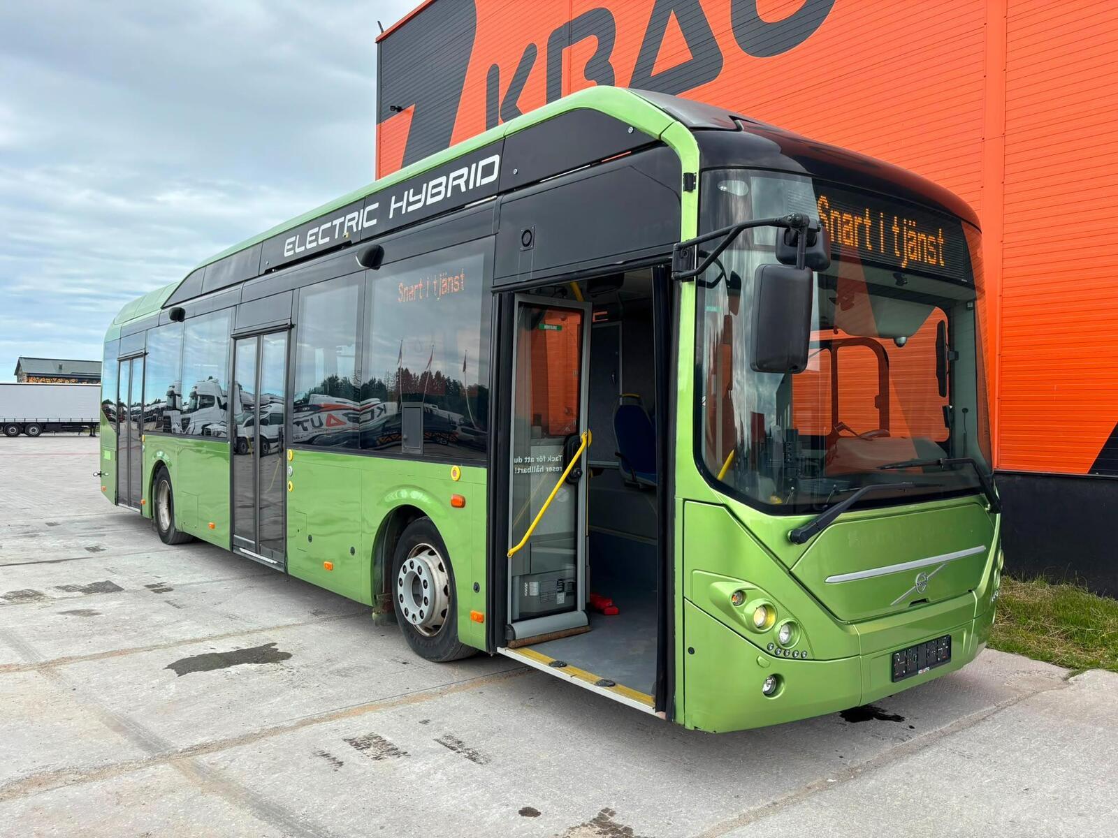 Volvo B5LHC 7900 4x2 2017, photo 2/26