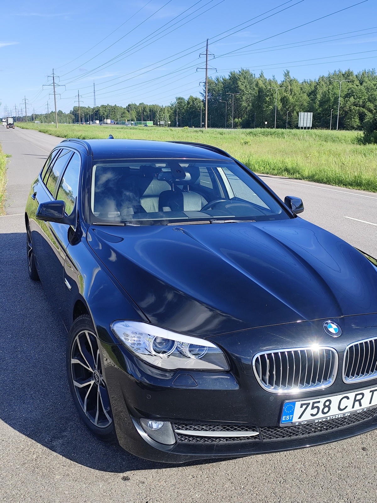 BMW 525