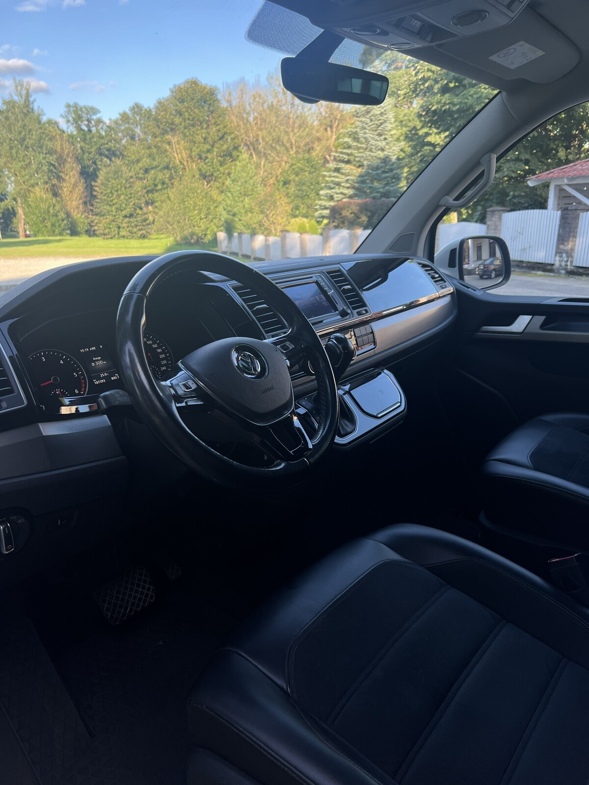 Volkswagen Multivan 2016, kuva 7/10