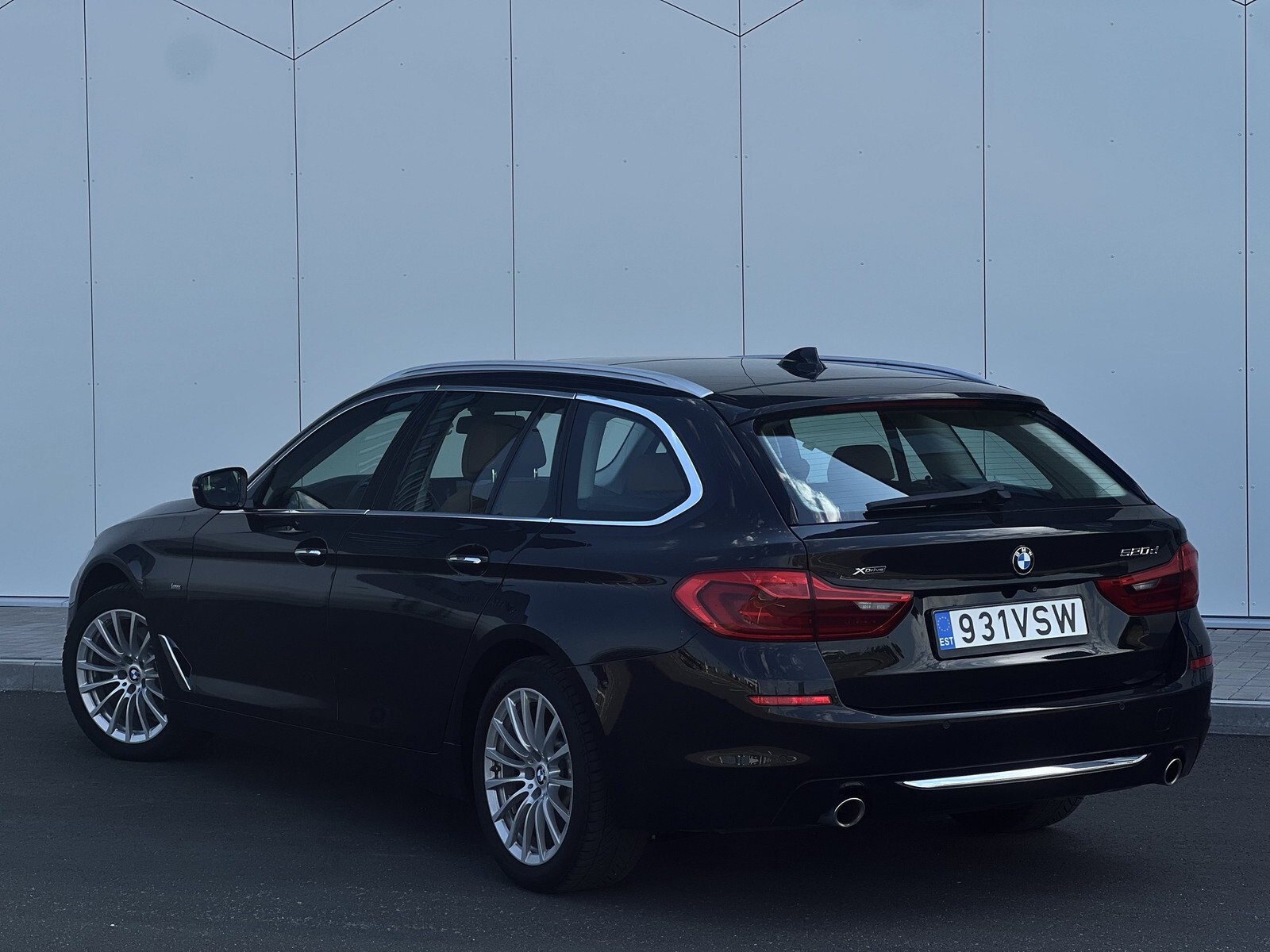 BMW 520 2017, photo 4/10