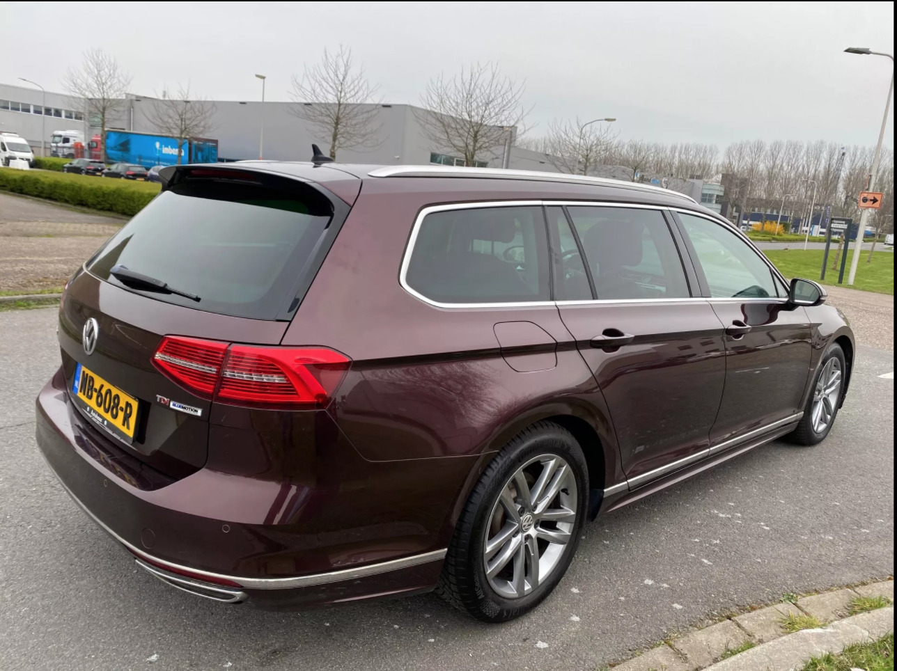 Volkswagen Passat 2017, photo 5/10