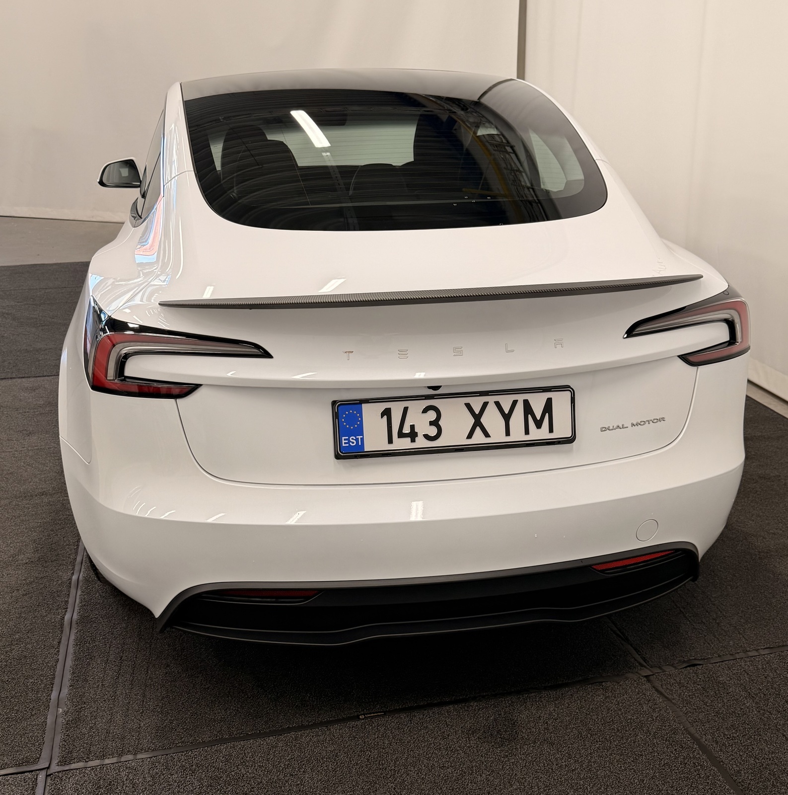 Tesla Model 3 2024, kuva 7/17