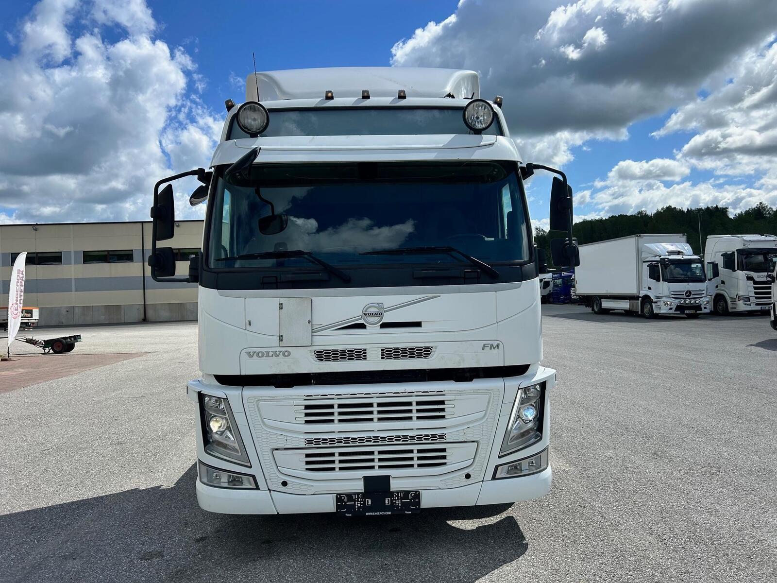 Volvo FM330 2020, kuva 2/20