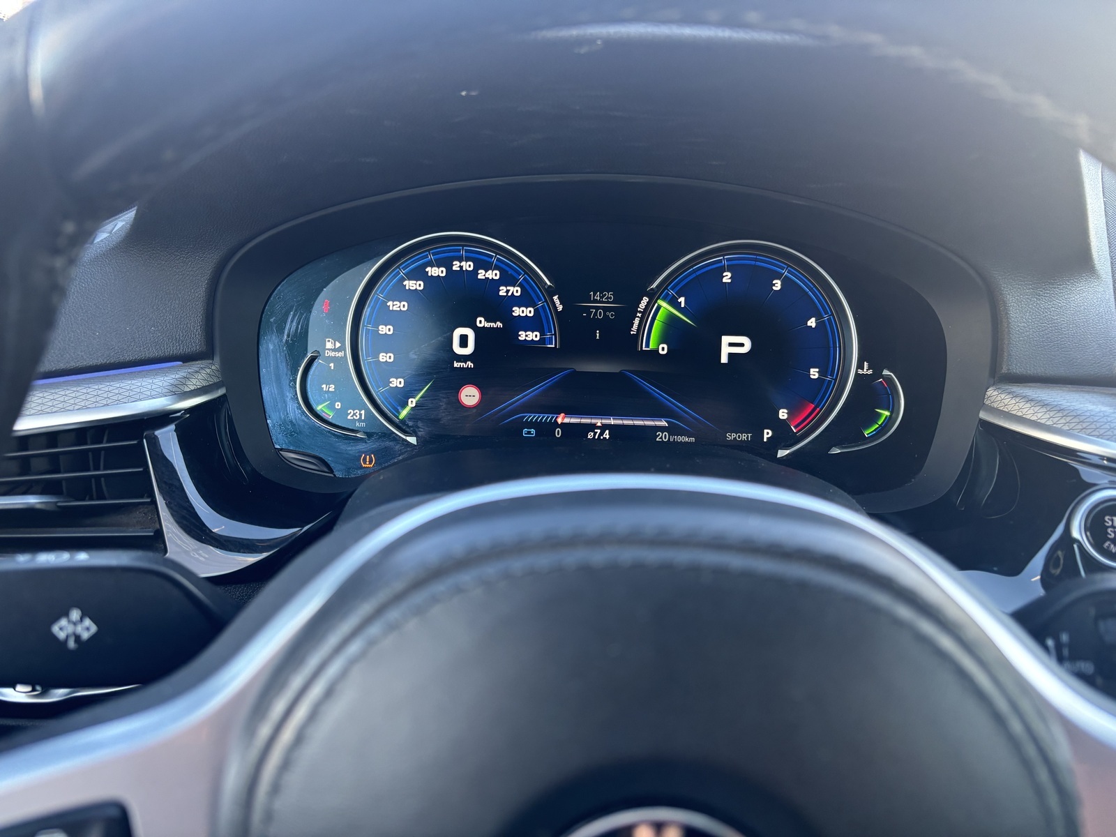 BMW 520 2017, photo 5/17