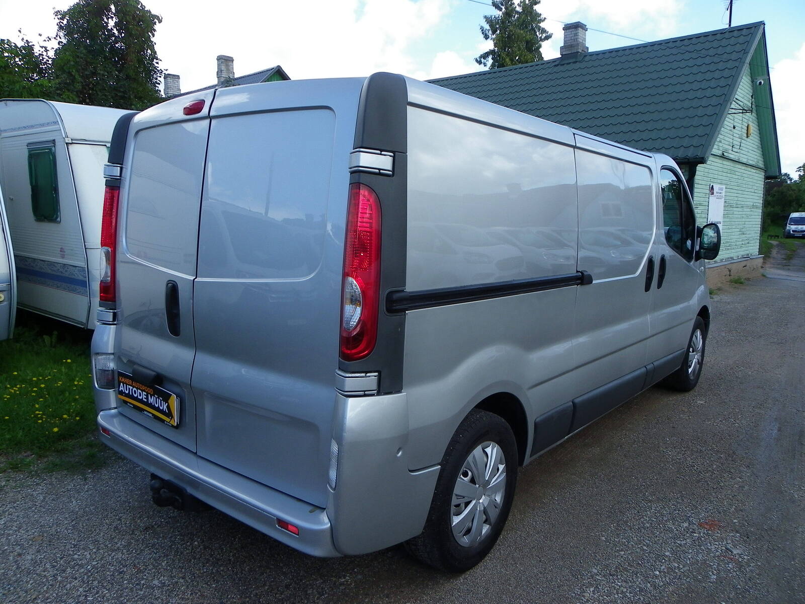 Nissan Primastar LONG 2014, kuva 5/10