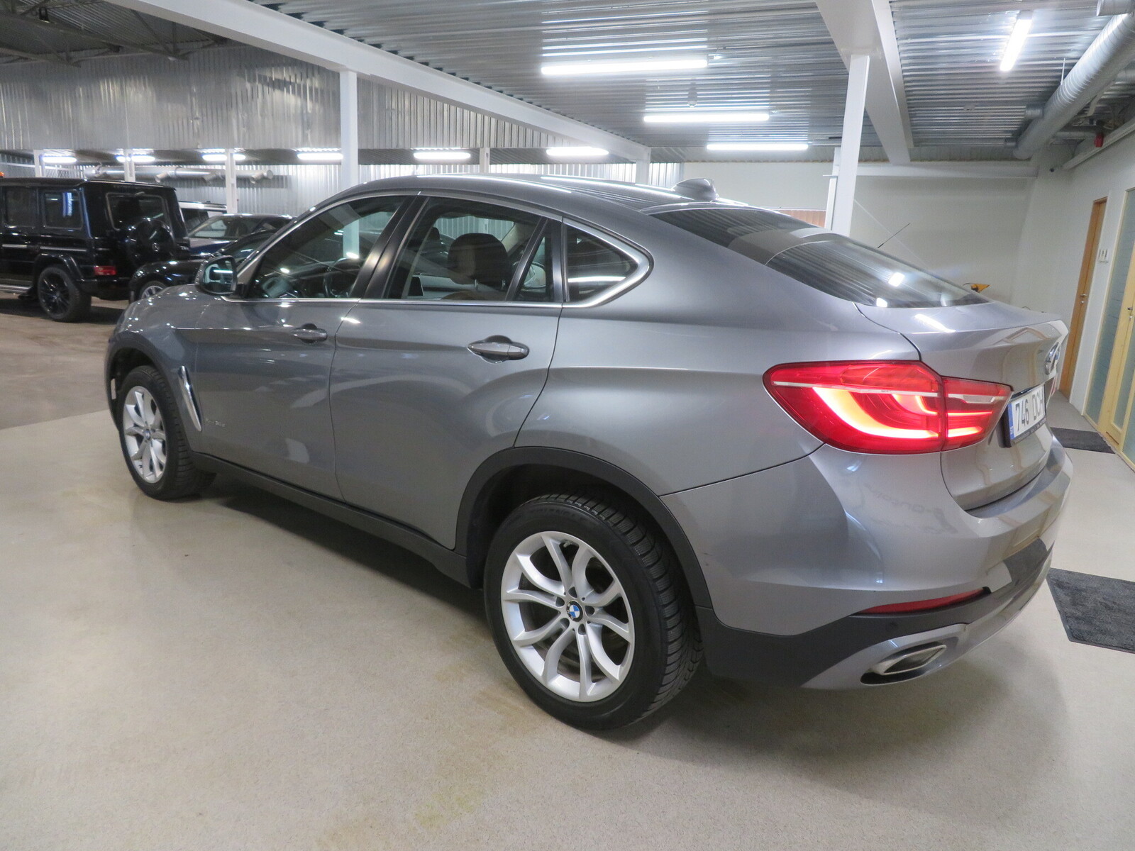 BMW X6 xDrive 30D 3.0 190kW 2019, kuva 2/11
