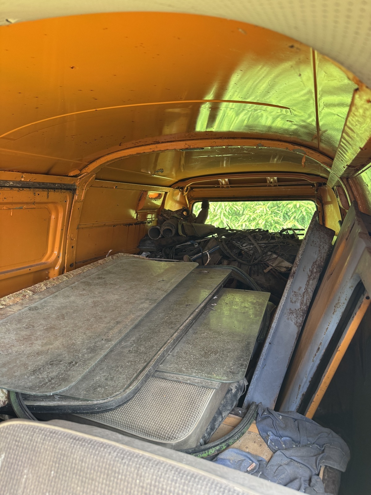 Volkswagen T2 1972, kuva 6/16