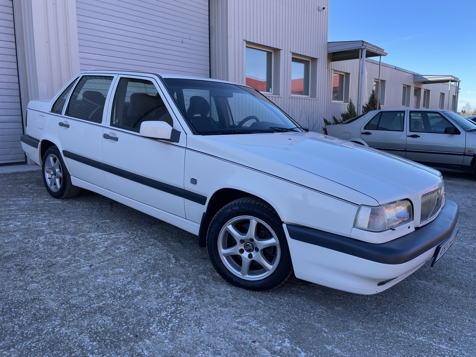 Volvo 850 GLE 1995, photo 7/27
