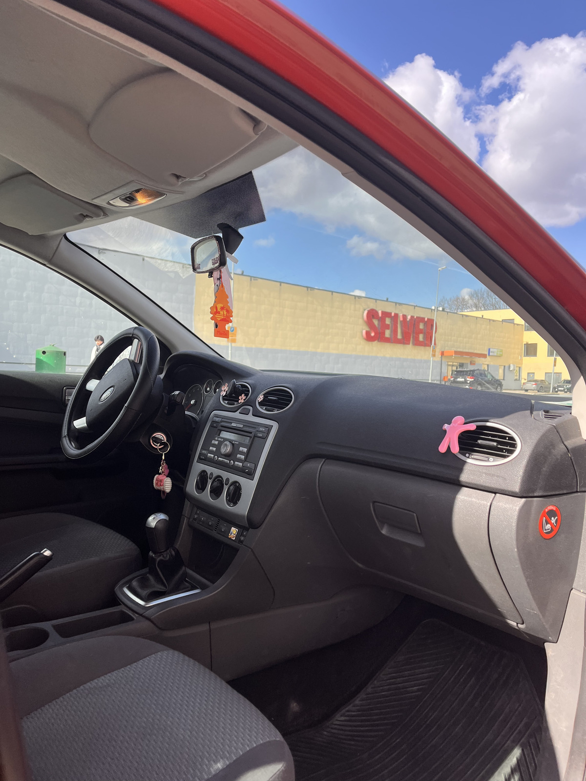 Ford Focus 2007, kuva 5/8