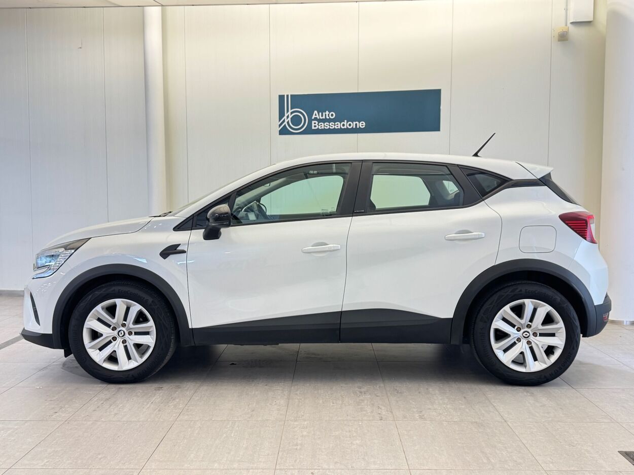 Renault Captur 2022, photo 2/25