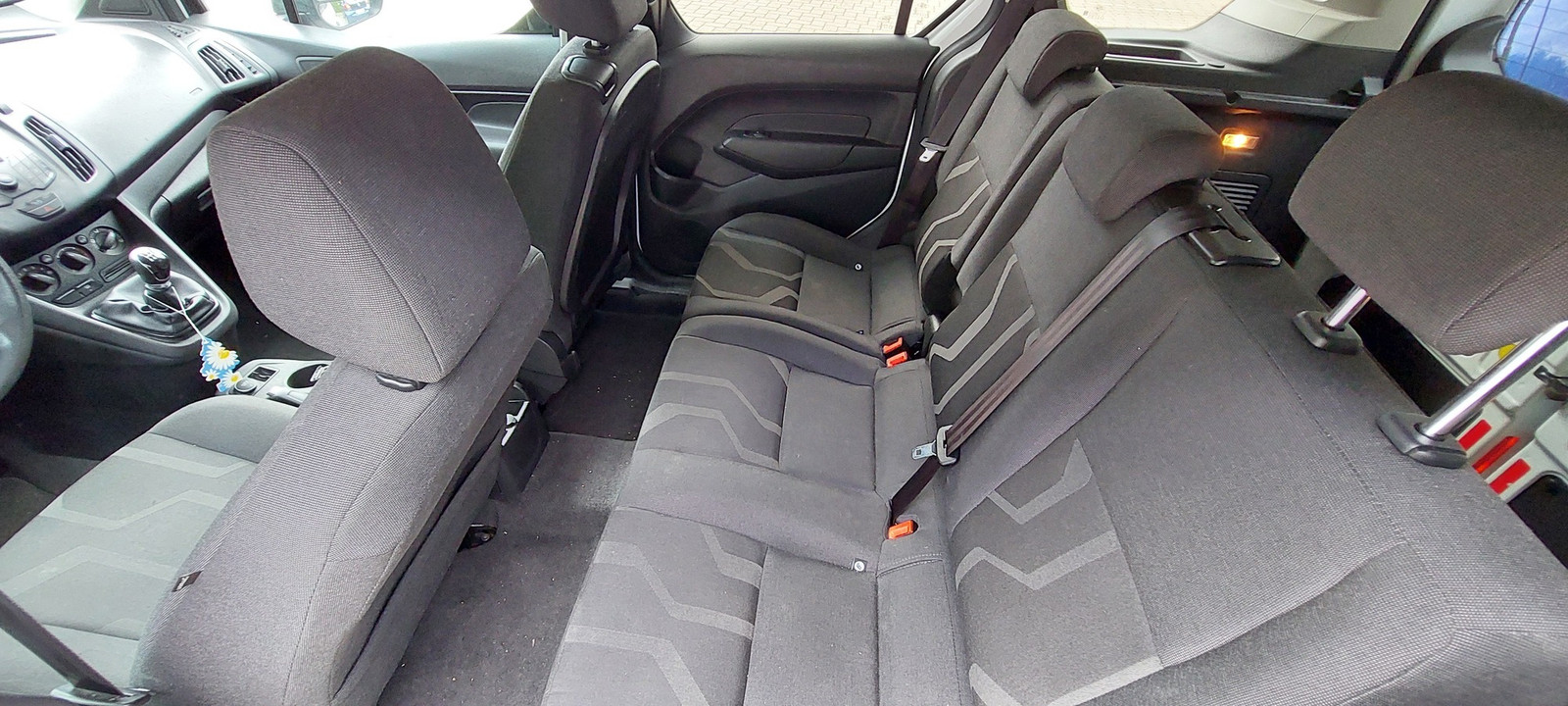 Ford Transit Connect 2017, kuva 4/5