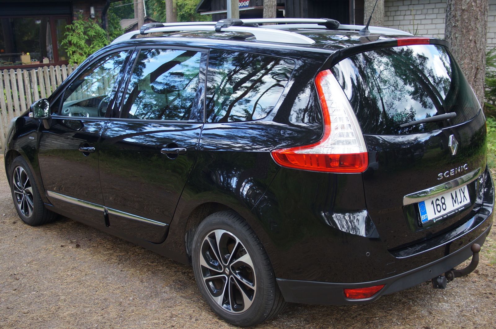 Renault Grand Scenic 2015, photo 2/13