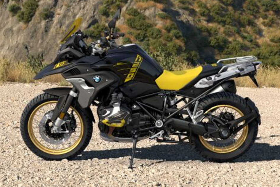 BMW R 1300 GS, бензин, механическая, задний привод