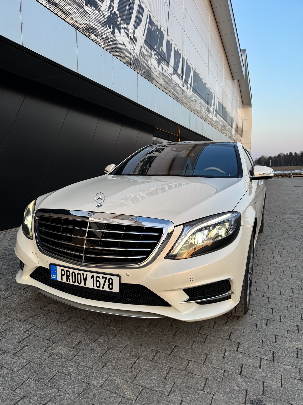 Mercedes-Benz S 550 2015, kuva 5/13