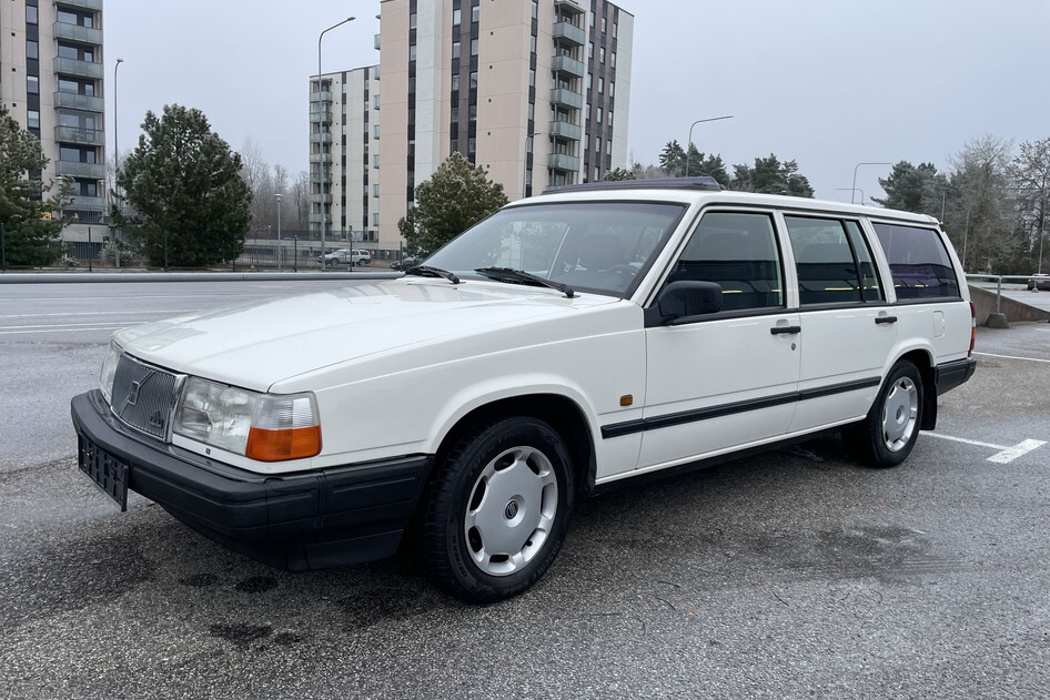 Volvo 940, 1990, 2.4, 96 kW, benzīns, automātiskā, aizmugurējā piedziņa