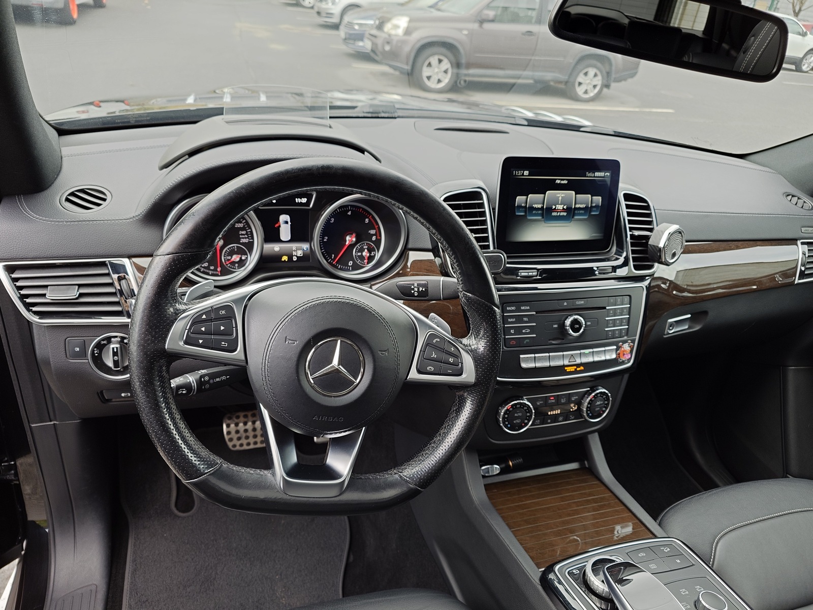 Mercedes-Benz GLS 350 2017, photo 4/8