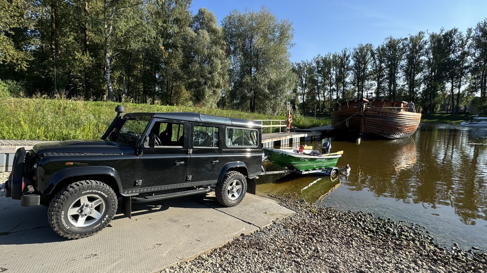 Land Rover Defender Experience 2.4 90kW