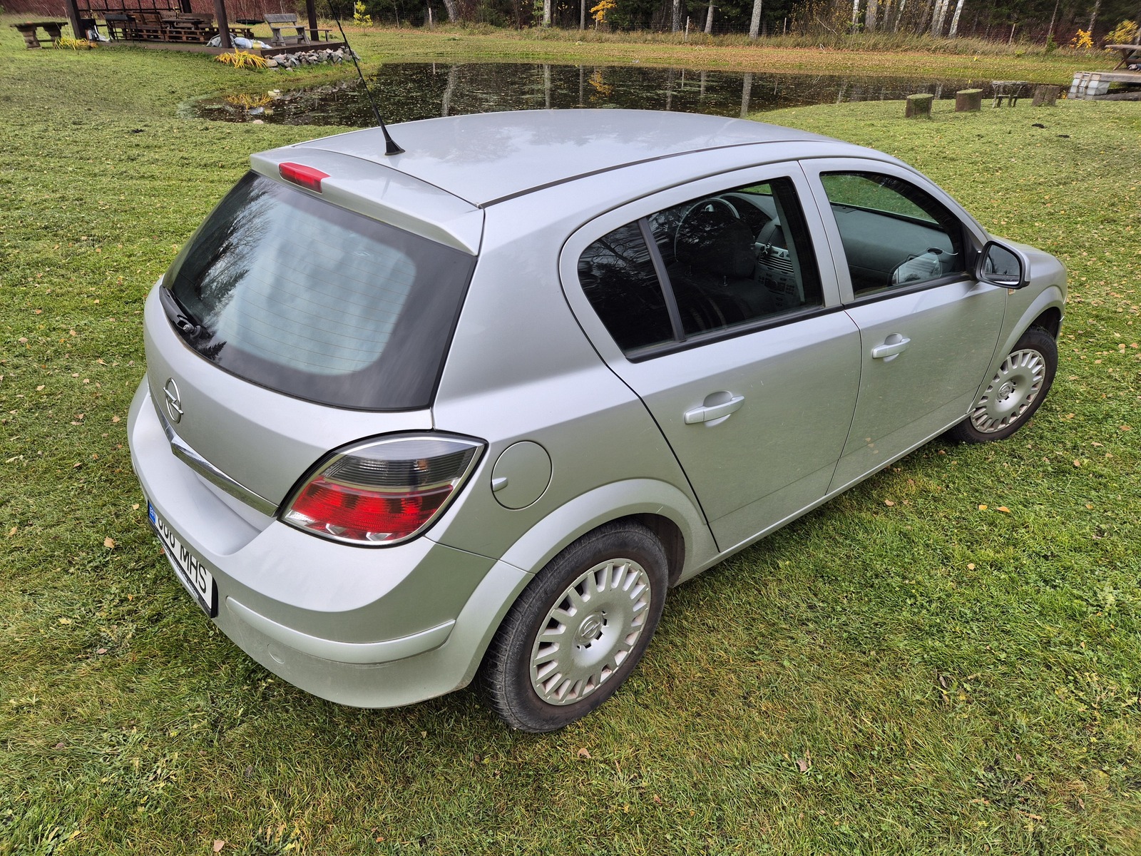 Opel Astra 2012, photo 2/10