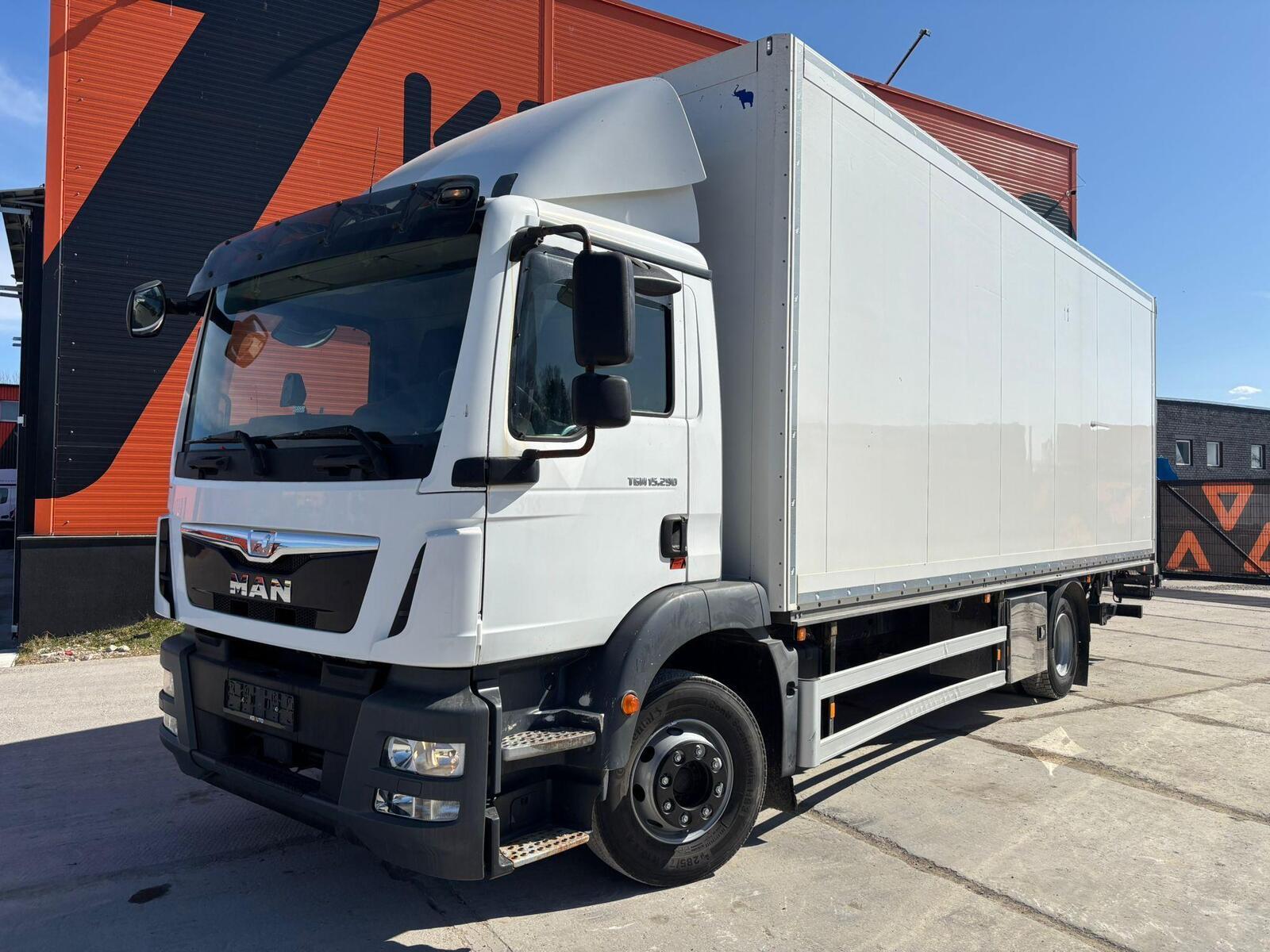 MAN TGM 15.290 4x2 2016, kuva 2/26