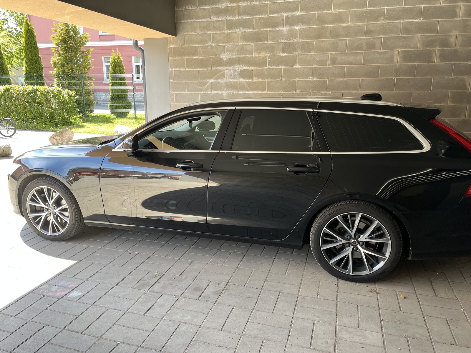 Volvo V90 2018, photo 4/27