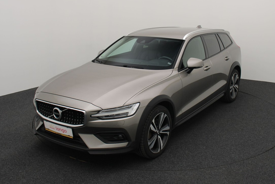 Volvo V60 Cross Country, 2019, 2.0, 184 kW, benzinas, automatinė, visų varomųjų ratų pavara