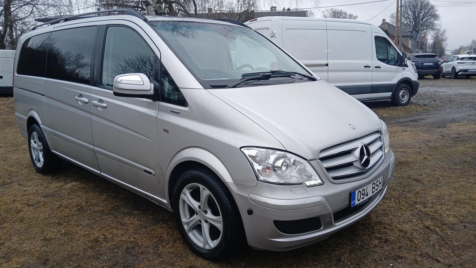 Mercedes-Benz Viano 2011, photo 2/19