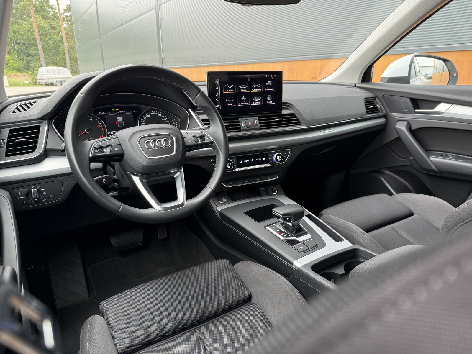 Audi Q5 2022, photo 4/9