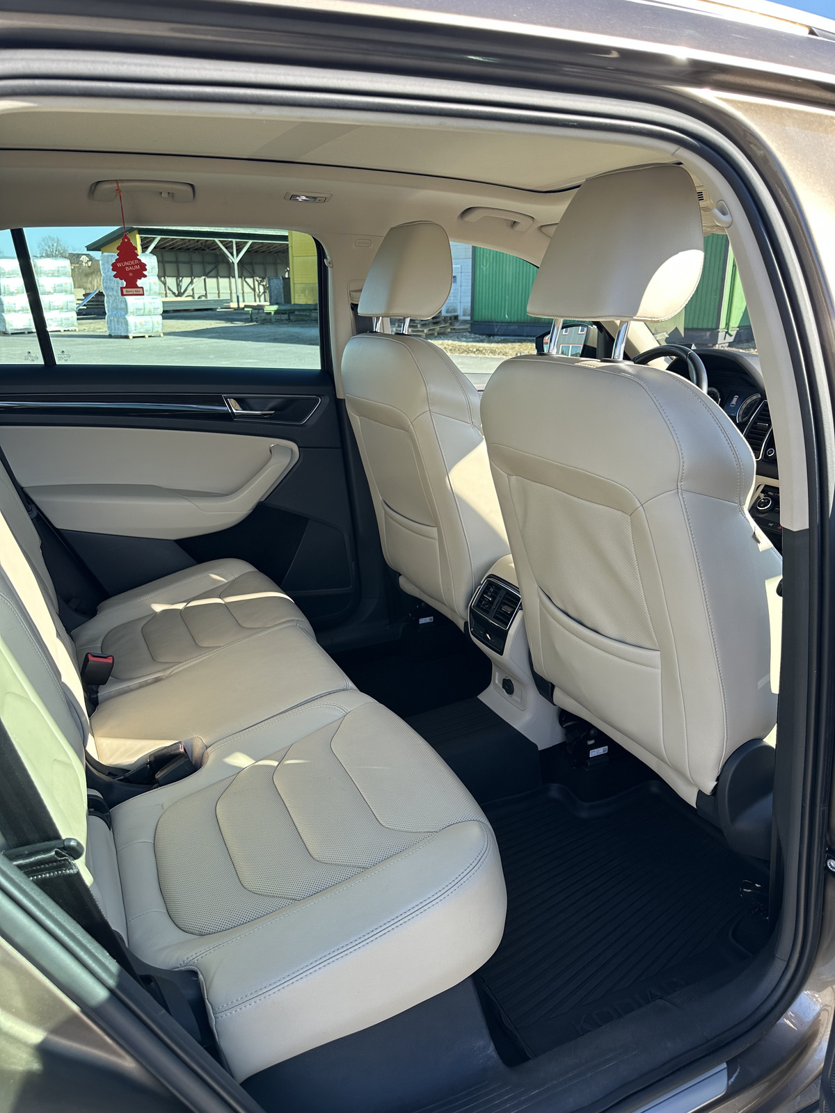 Škoda Kodiaq 2017, kuva 7/13