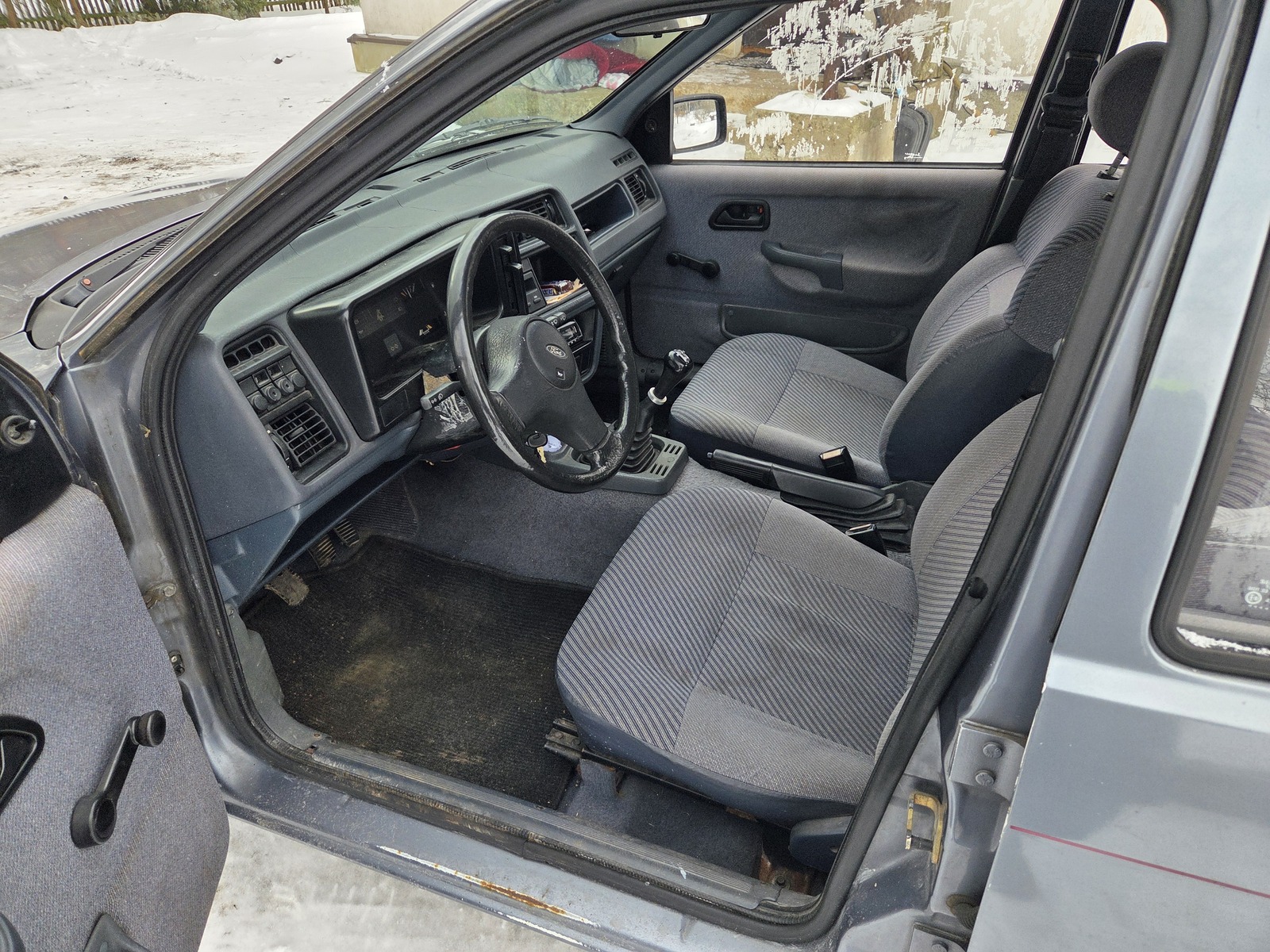 Ford Sierra 1987, photo 4/11