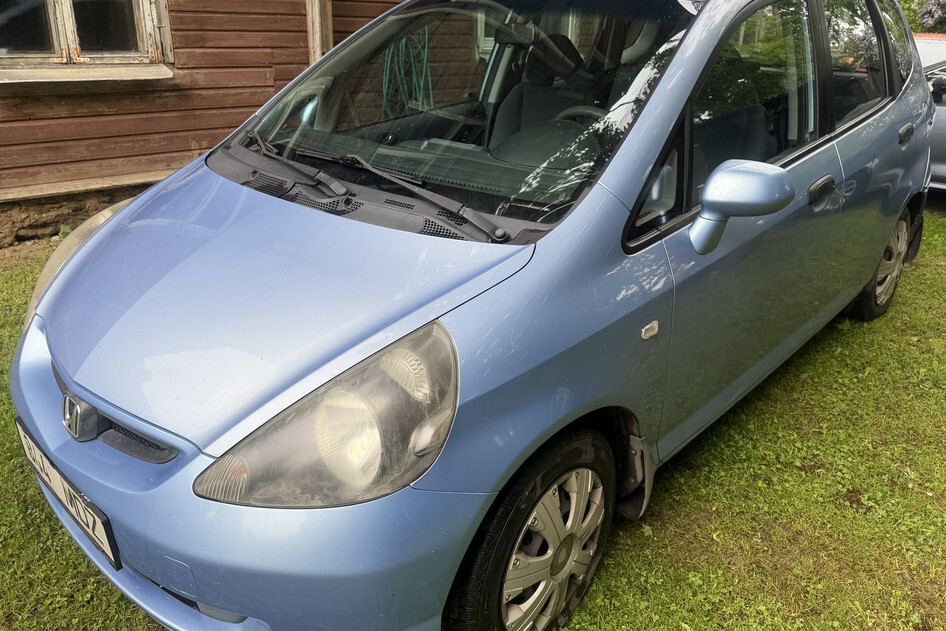 Honda Jazz, 2004, 1.3, 61 kW, бензин, механическая, передний привод