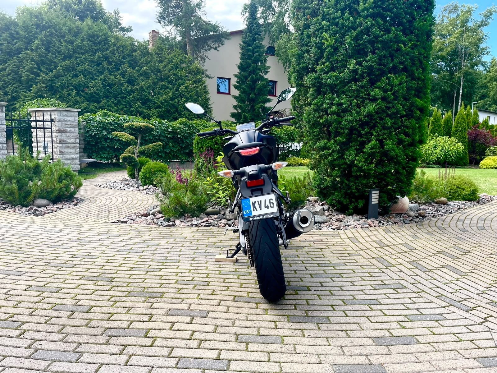 Yamaha MTN125-A 2023, photo 3/13